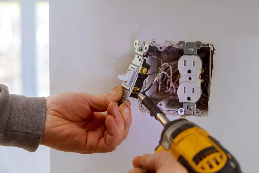 Oprava elektroinštalácie a porúch v Bratislave